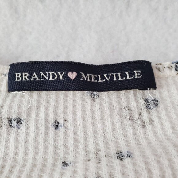 Brandy Melville Top Blue Rosebud Short Sleeve Crop Wrap Around - Picture 2 of 10